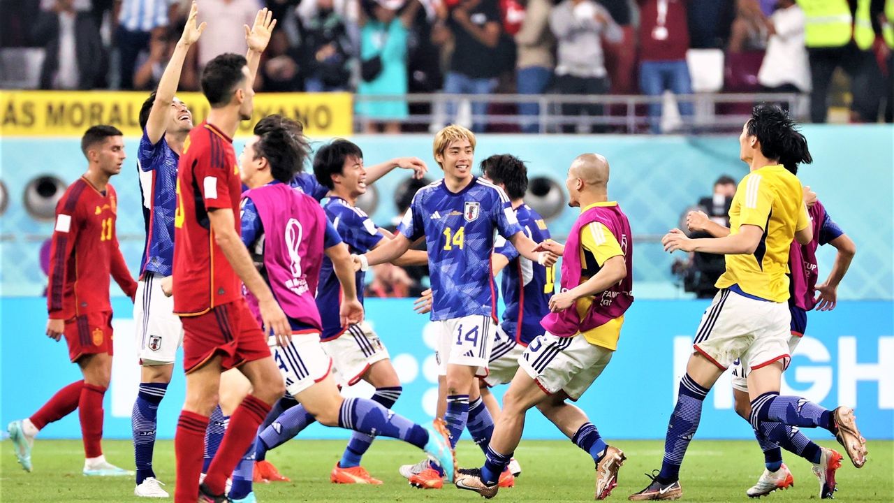 罗哥对梅西的评价可能有一些针对性，但点评曼联就是纯粹客观