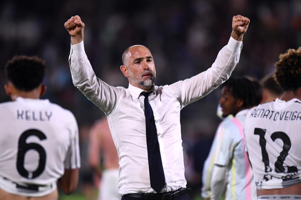 日职乙战报：土居圣真、寺山翼破门，山形山神2-1战胜藤枝MYFC